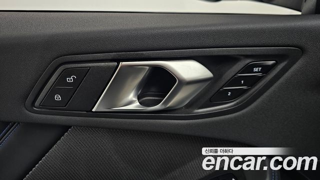 BMW 1 Series (F70) M135 xDrive Pro First Edition 2025 — фото 38