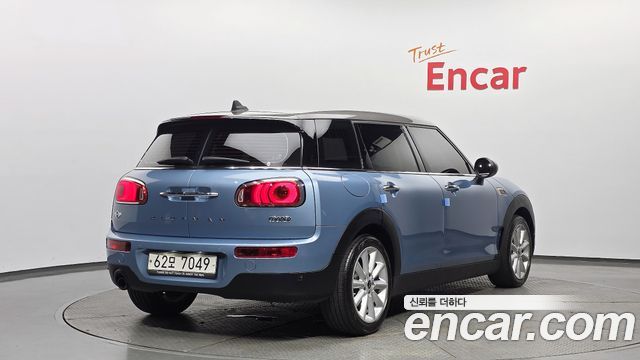 MINI Cooper Clubman Dominick Edition 2nd 2018 — фото 2