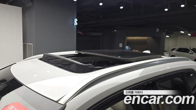 Volvo XC40 B4 Ultimate Bright 2023 — фото 27