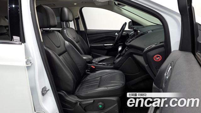 Ford Kuga (II) 2.0 Diesel Titanium 2016 — фото 11