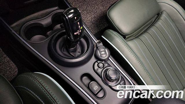 MINI Cooper S Countryman ALL4 Untamed Edition 2nd Gen 2023 — фото 9