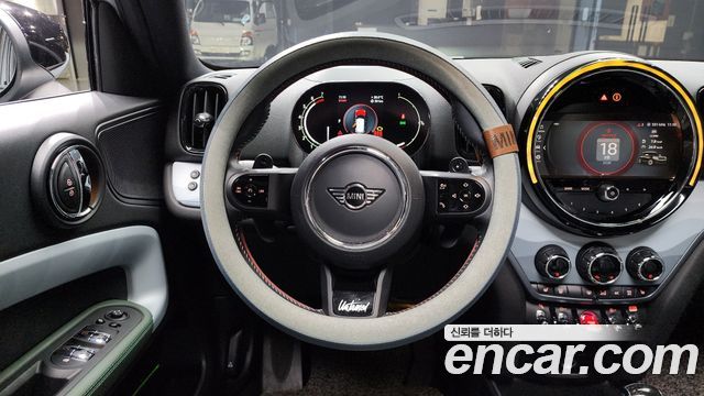MINI Cooper S Countryman ALL4 Untamed Edition 2nd Gen 2023 — фото 13