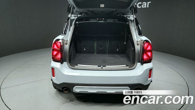 MINI Cooper S Countryman ALL4 Untamed Edition 2nd Gen 2023 — фото 17