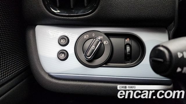 MINI Cooper S Countryman ALL4 Untamed Edition 2nd Gen 2023 — фото 19
