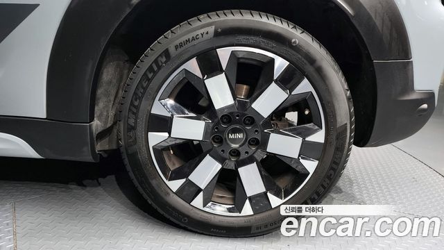 MINI Cooper S Countryman ALL4 Untamed Edition 2nd Gen 2023 — фото 21