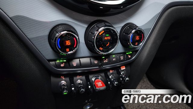 MINI Cooper S Countryman ALL4 Untamed Edition 2nd Gen 2023 — фото 30