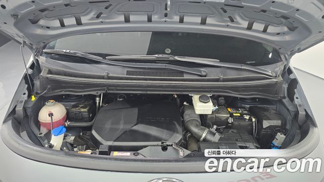 Hyundai Staria Cargo 3-Seater Modern 2023 — фото 6