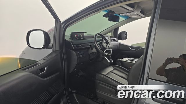 Hyundai Staria Cargo 3-Seater Modern 2023 — фото 10