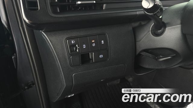 Hyundai Staria Cargo 3-Seater Modern 2023 — фото 20