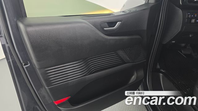 Hyundai Staria Cargo 3-Seater Modern 2023 — фото 24