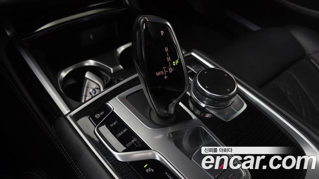 BMW 7 Series (G11) 730Ld xDrive M Sport 2018 — фото 9