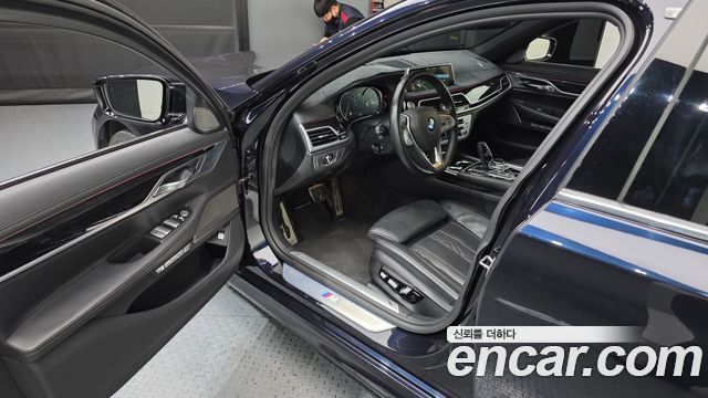 BMW 7 Series (G11) 730Ld xDrive M Sport 2018 — фото 10