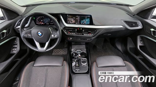 BMW 1 Series (F40) 118d Sport 2021 — фото 7