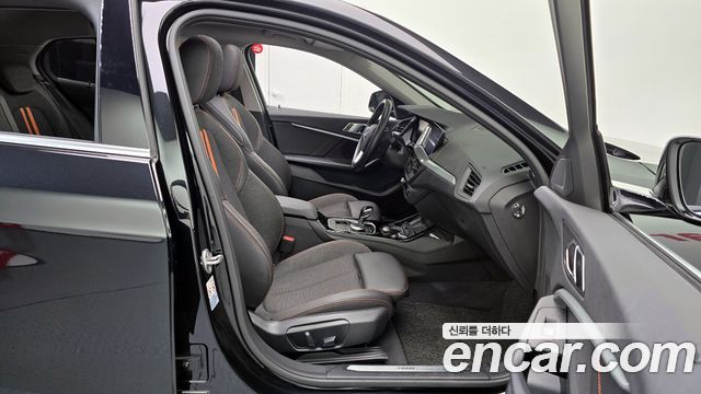 BMW 1 Series (F40) 118d Sport 2021 — фото 11