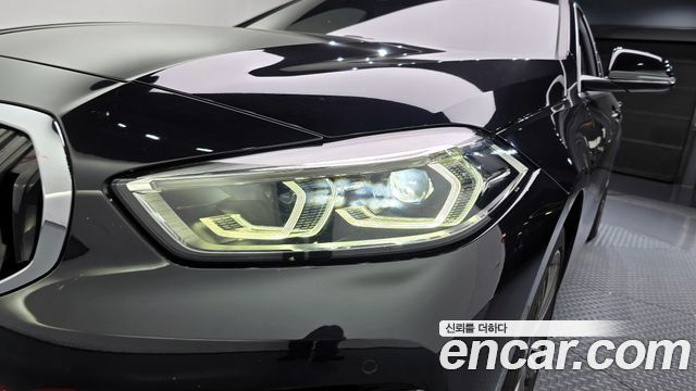 BMW 1 Series (F40) 118d Sport 2021 — фото 22