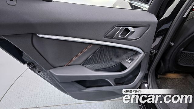 BMW 1 Series (F40) 118d Sport 2021 — фото 25