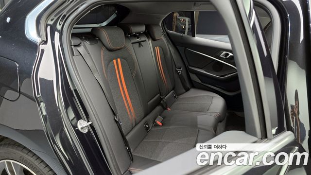 BMW 1 Series (F40) 118d Sport 2021 — фото 26