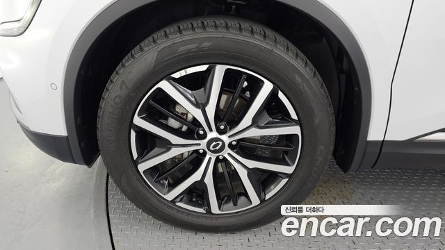 Renault Korea QM6 2.0 LPe RE Signature 2WD 2022 — фото 5