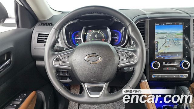 Renault Korea QM6 2.0 LPe RE Signature 2WD 2022 — фото 13