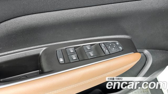 Renault Korea QM6 2.0 LPe RE Signature 2WD 2022 — фото 27