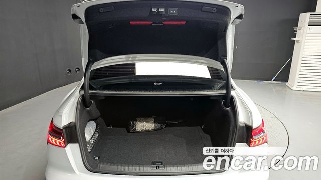 Audi A6 (C8) 45 TFSI Quattro Premium 2021 — фото 19