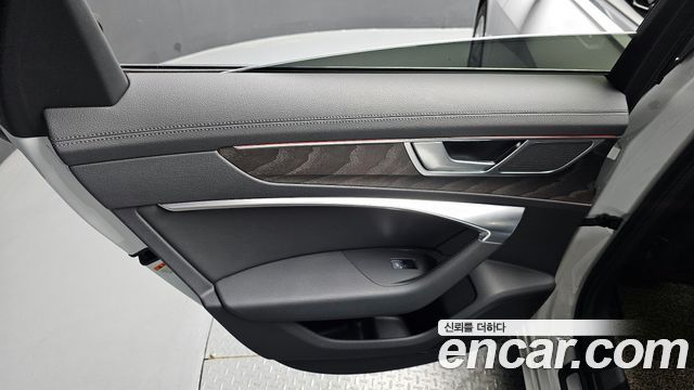 Audi A6 (C8) 45 TFSI Quattro Premium 2021 — фото 25