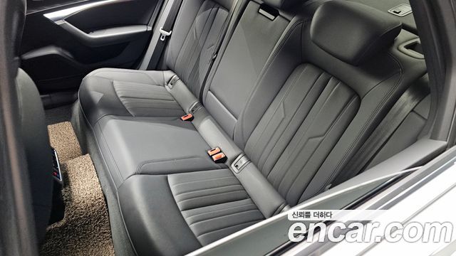 Audi A6 (C8) 45 TFSI Quattro Premium 2021 — фото 30