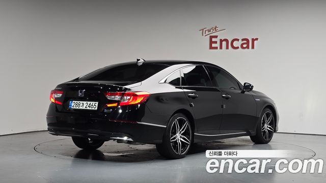 Honda Accord (X) 2.0 Hybrid Touring 2021 — фото 2
