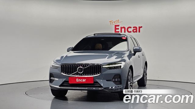 Volvo XC60 (II) B6 Inscirtion 2022 — фото 3