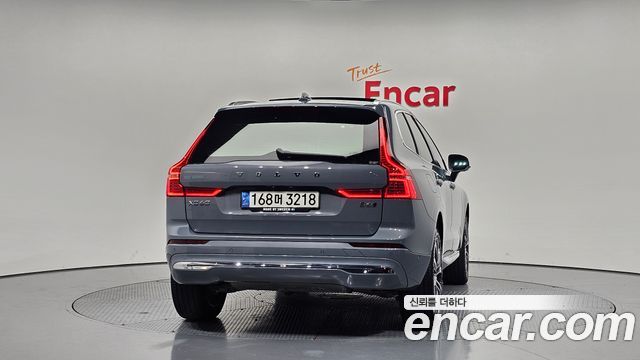 Volvo XC60 (II) B6 Inscirtion 2022 — фото 4
