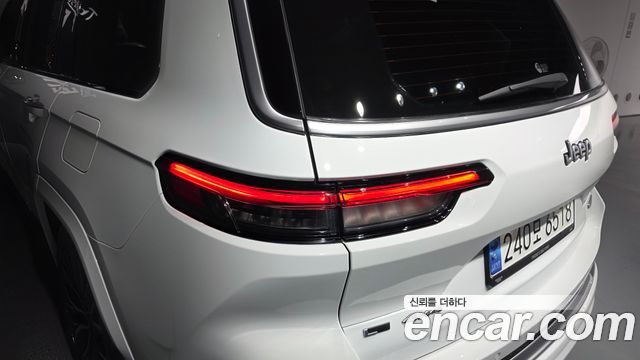 Jeep Grand Cherokee (WL) L 3.6 Summit Reserve 2023 — фото 23
