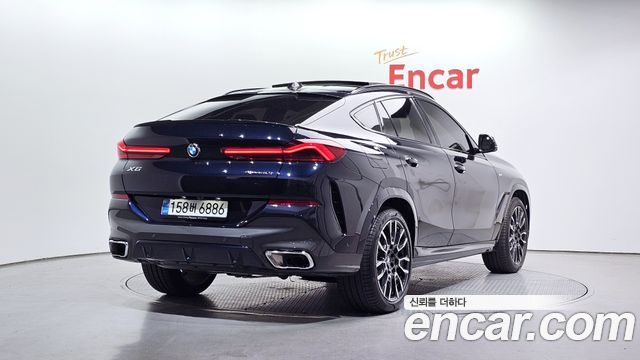 BMW X6 (G06) xDrive40i M Sport 2026 — фото 2