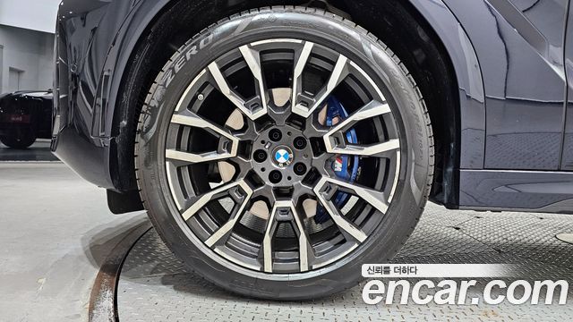 BMW X6 (G06) xDrive40i M Sport 2026 — фото 5