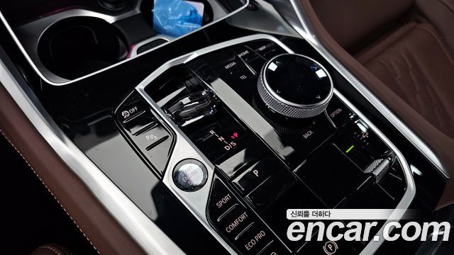 BMW X6 (G06) xDrive40i M Sport 2026 — фото 9