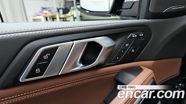 BMW X6 (G06) xDrive40i M Sport 2026 — фото 19