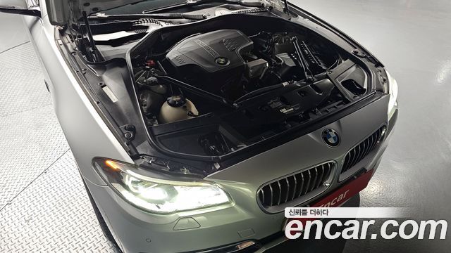 BMW 5 Series (F10) 528i xDrive Luxury 2014 — фото 6