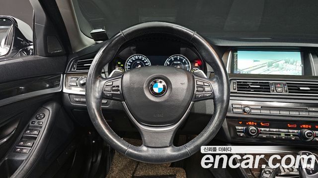 BMW 5 Series (F10) 528i xDrive Luxury 2014 — фото 13