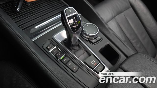 BMW X6 (F16) xDrive 30d 2016 — фото 9