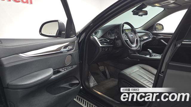 BMW X6 (F16) xDrive 30d 2016 — фото 10