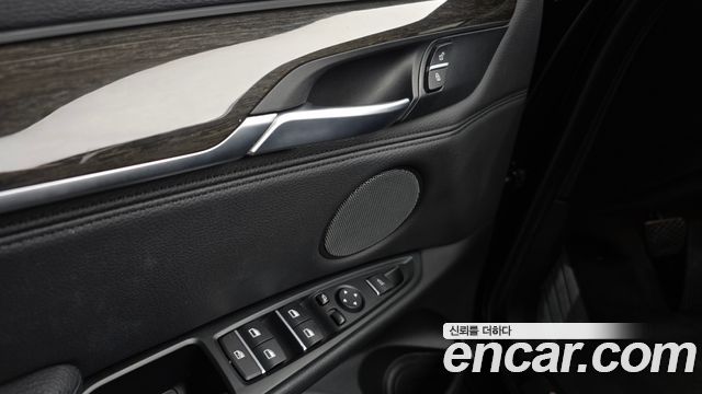 BMW X6 (F16) xDrive 30d 2016 — фото 31