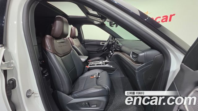 Ford Explorer (VI) 3.0 Platinum 4WD 2021 — фото 10
