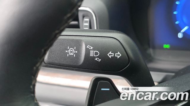Ford Explorer (VI) 3.0 Platinum 4WD 2021 — фото 21