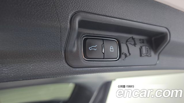 Ford Explorer (VI) 3.0 Platinum 4WD 2021 — фото 39