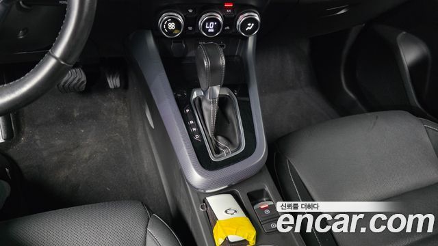 Renault Korea XM3 1.3 TCe RE Signature 2021 — фото 9