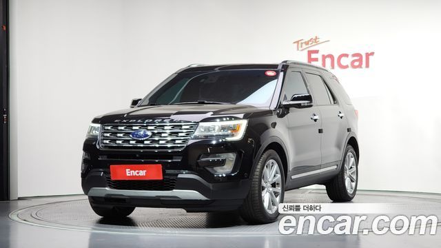 Ford Explorer 2.3 Limited 4WD 5th
