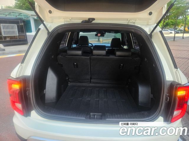KG Mobility (SsangYong) Torres Gasoline 1.5 2WD T5 2023 — фото 8