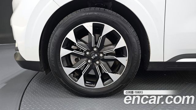Kia Carnival (IV) Diesel 9-Seater Signature 2021 — фото 5