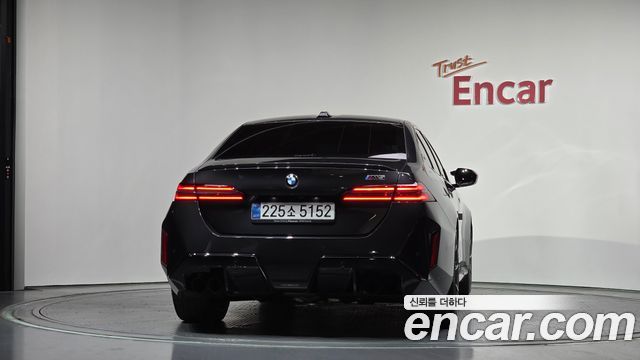 BMW M5 (G90) M5 Sedan 2025 — фото 4