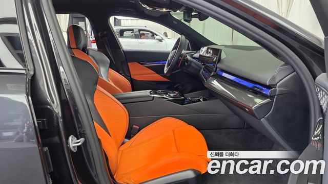 BMW M5 (G90) M5 Sedan 2025 — фото 11