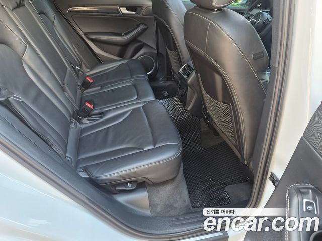 Audi SQ5 3.0 TDI Quattro 8R 2014 — фото 10